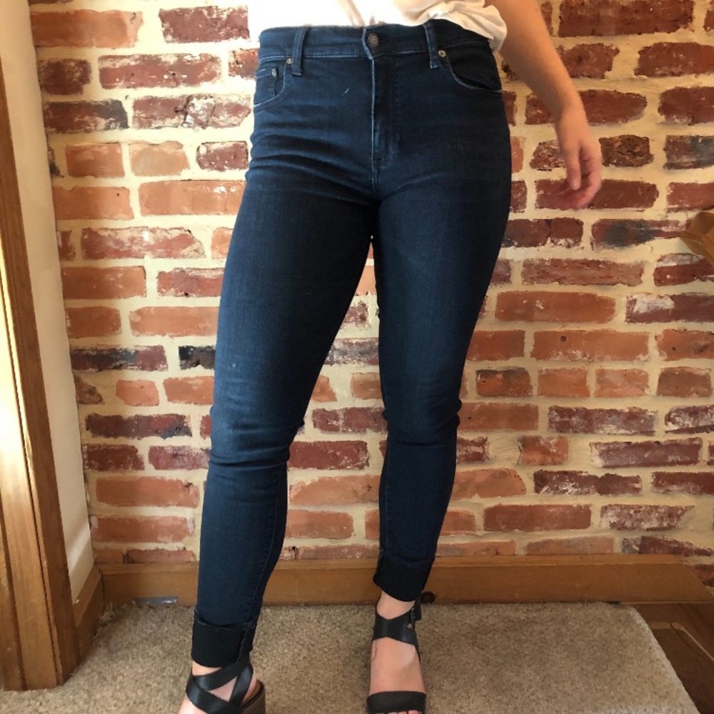 POLO STRETCH SIZE 6 JEANS